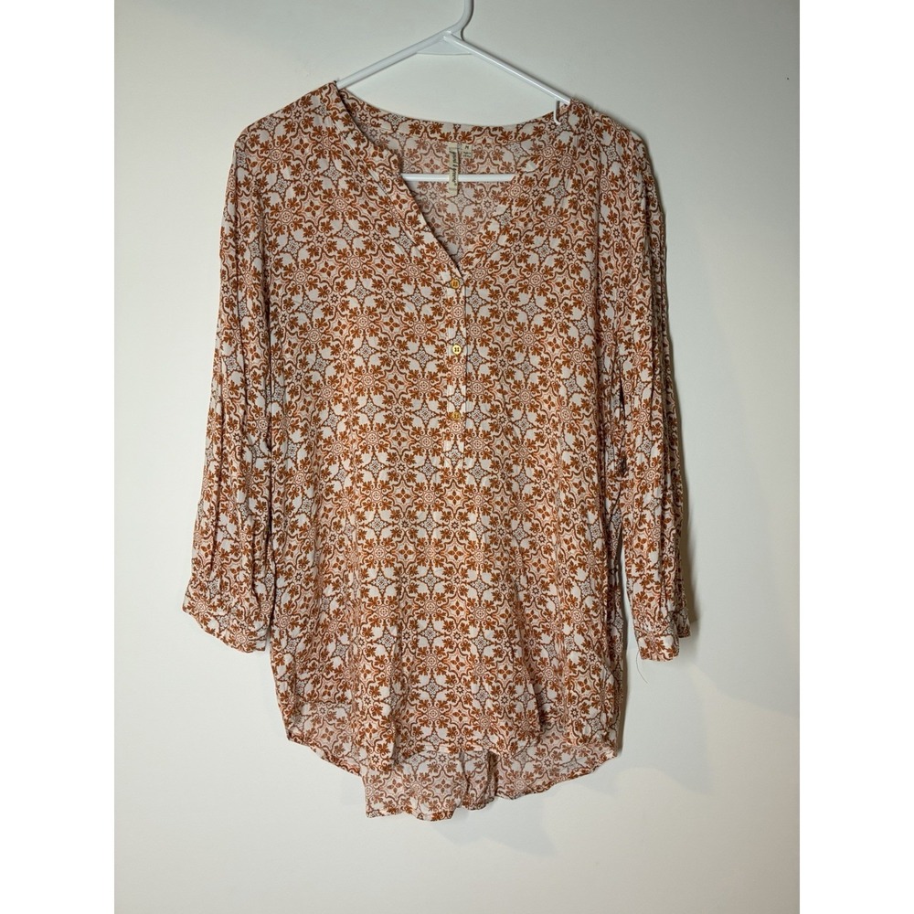 Grand and Greene Top Womens M Orange 3/4 Sleeve Henley Gold Soft Beachy Boho